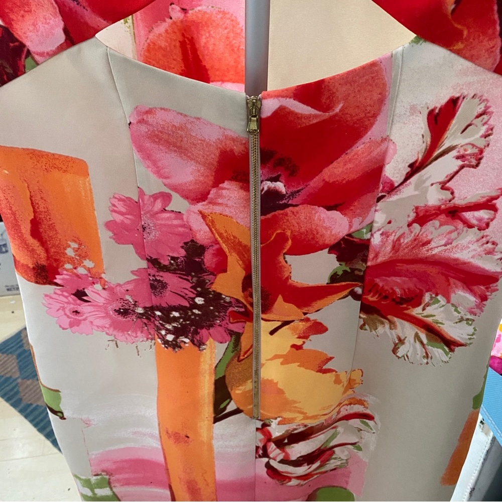Gabby Skye Pink, Cream & Orange Abstract Floral Shift Sheath Dress with Pockets - Picture 12 of 14